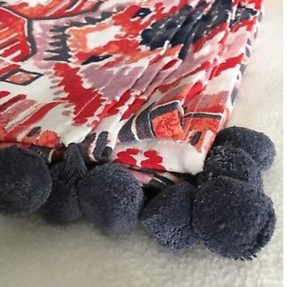 NWT (2) Orange, Ikat Table Throw with Tassels - Picture 5 of 5